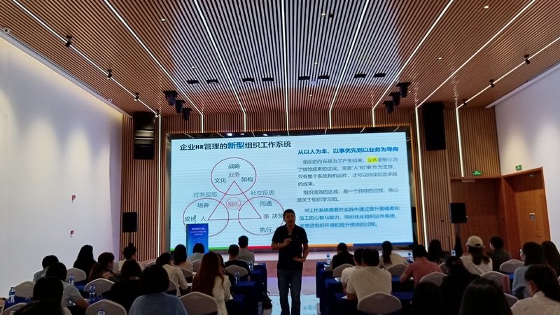 劳务公司主要业务对比：解析人力资源外包的多样性**